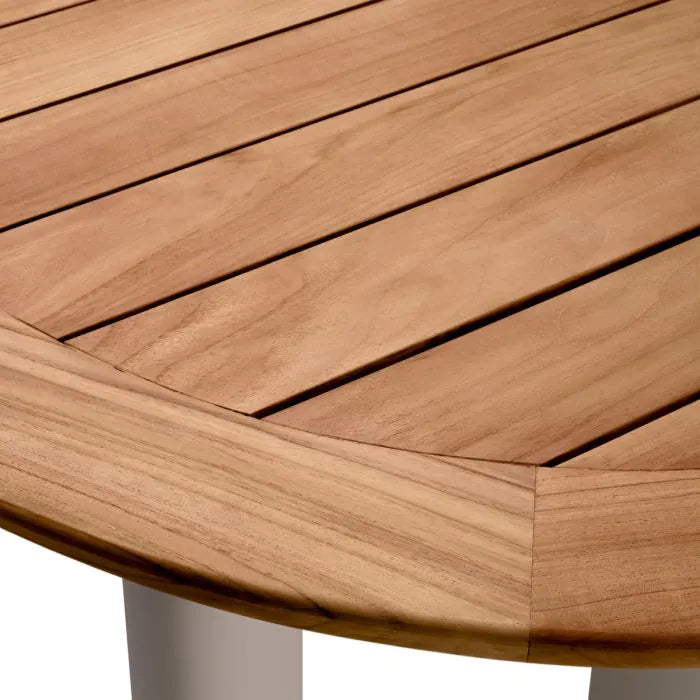 OUTDOOR DINING TABLE FREE FORM