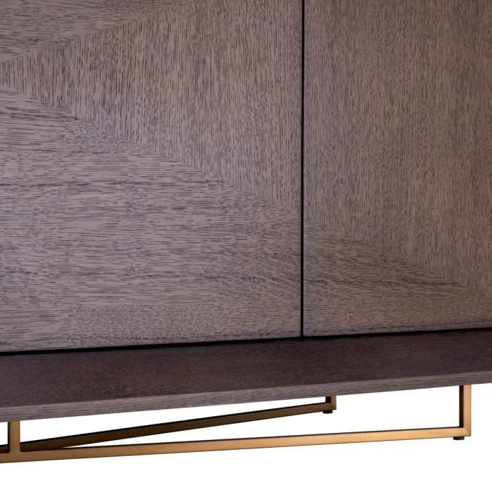 DRESSER SONESTA
