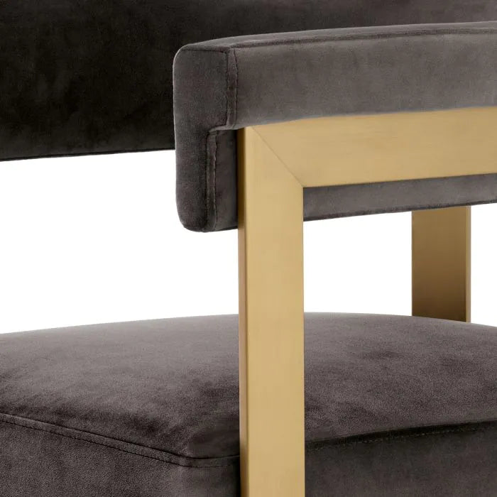 BAR STOOL CLUBHOUSE