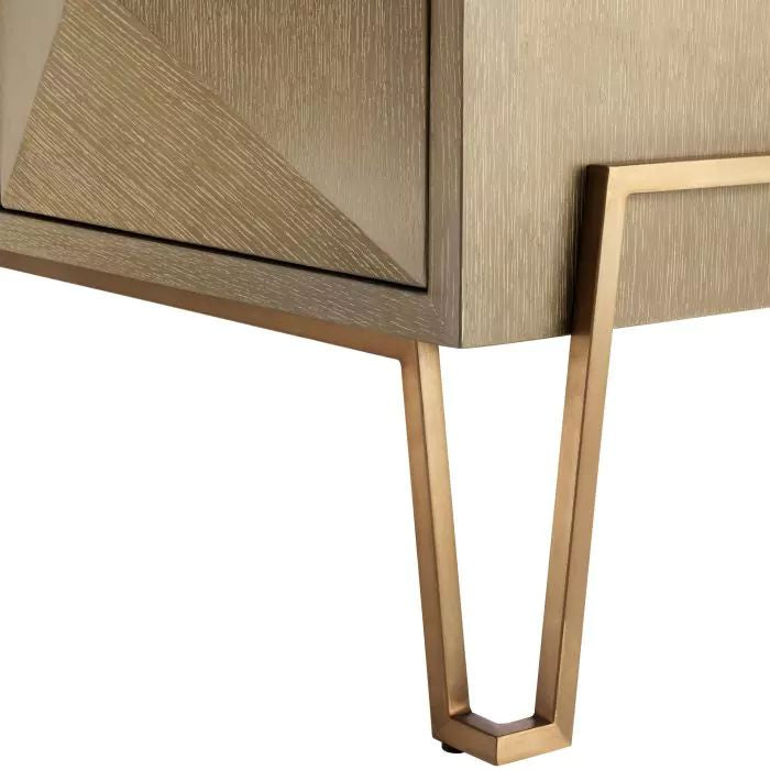 DRESSER HIGHLAND