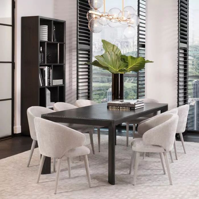 DINING TABLE TREMONT