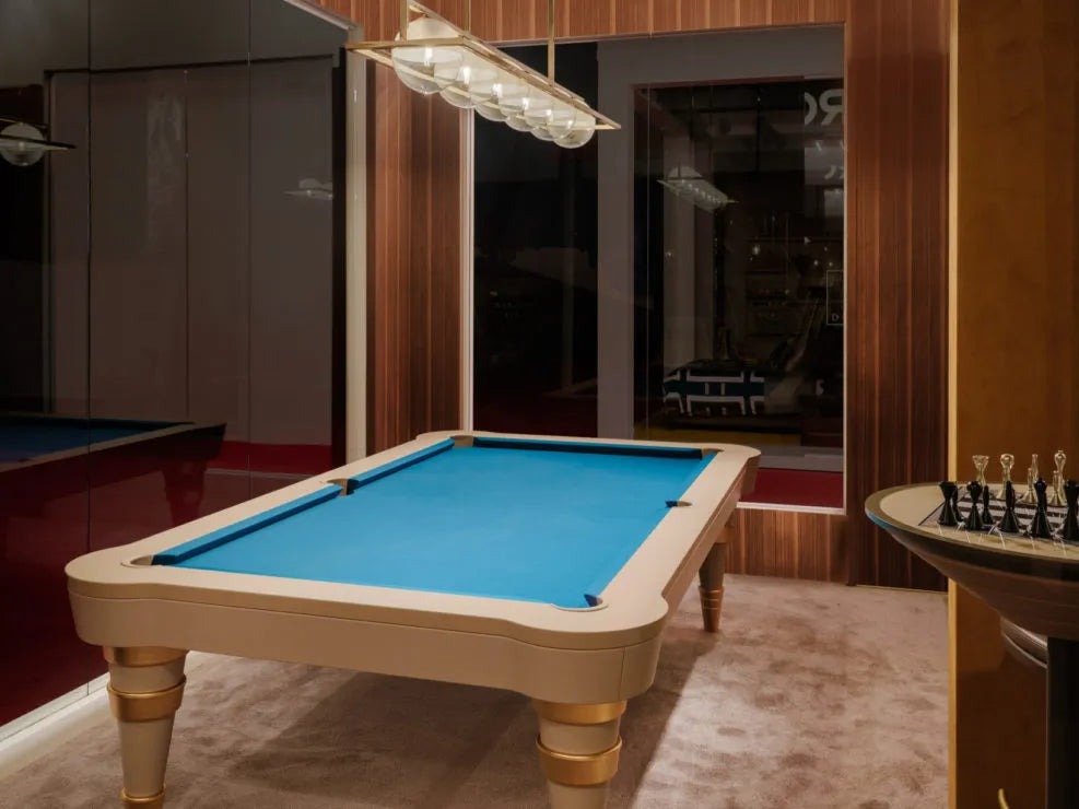 REGIS POOL TABLE