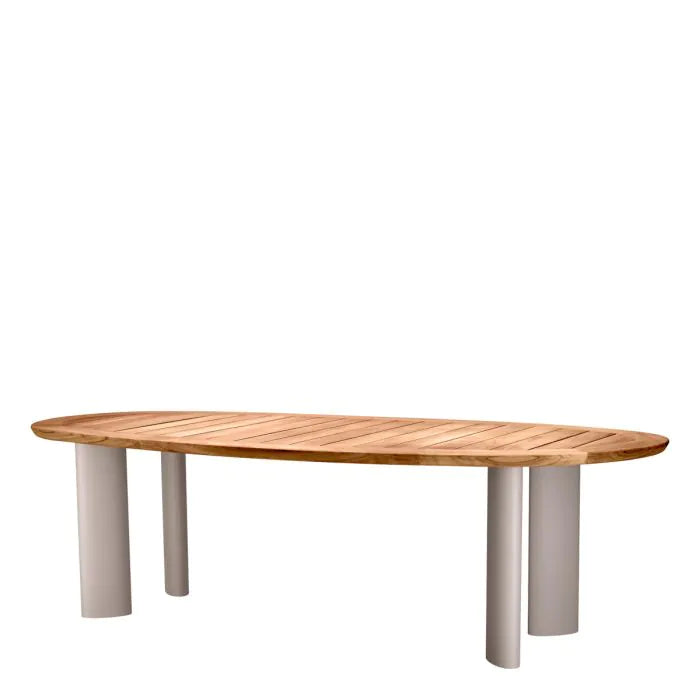 OUTDOOR DINING TABLE FREE FORM