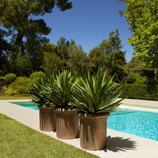 OUTDOOR PLANTER VERDON