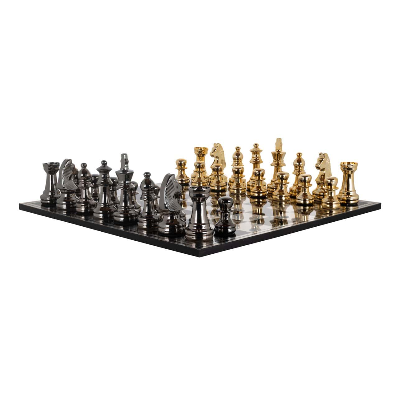 Luxury chessborad Saray in resin by Richmond Interiors