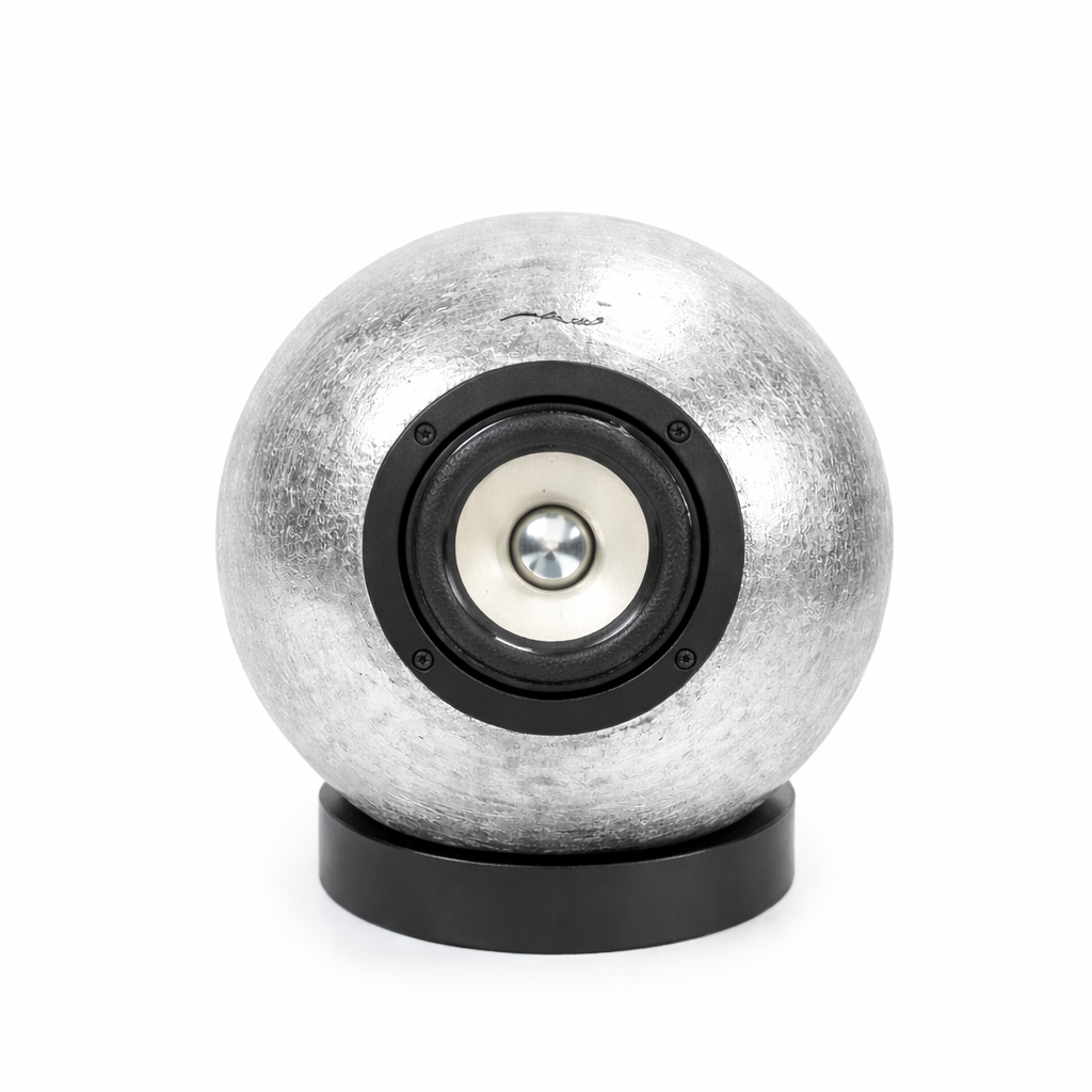 Luxury Dedalica speaker in silver leaf clay 