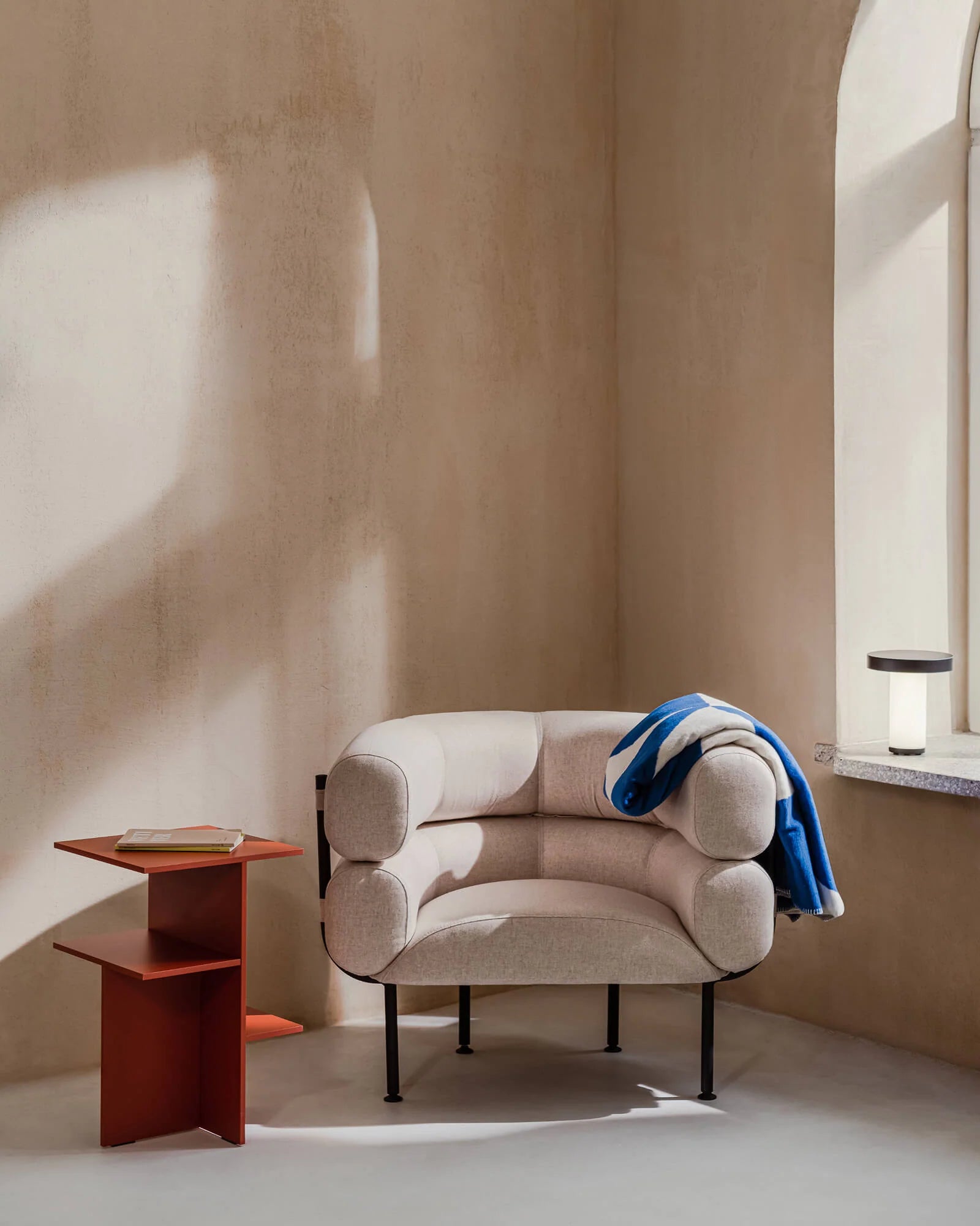 Armchair beige in fabric 