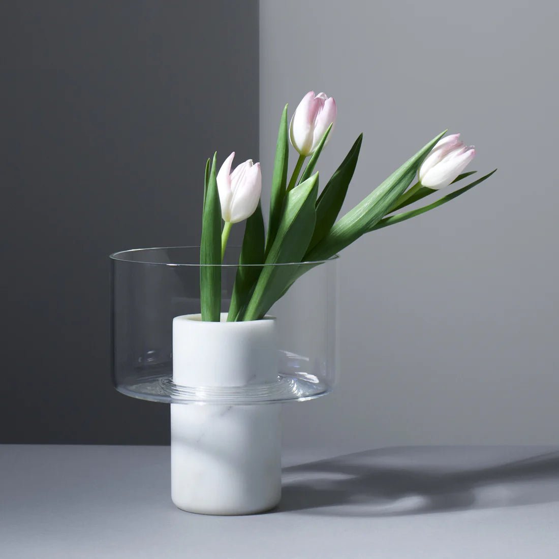 ABITO C STATUARIO MARBLE VASE