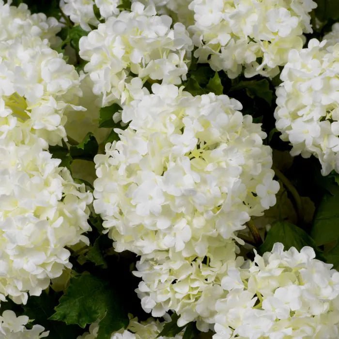 BOUQUET OF HYDRANGEAS REAL TOUCH 36 PCS