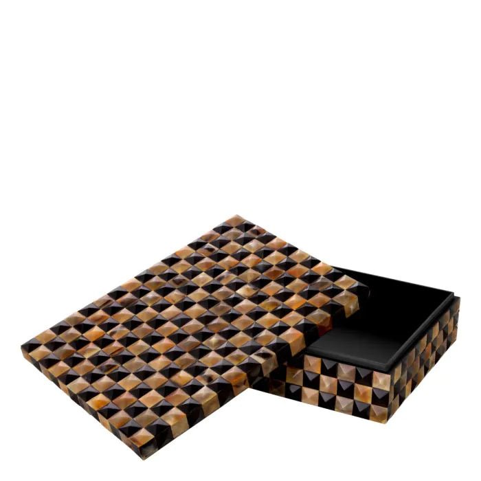 BOX MAGICIAN