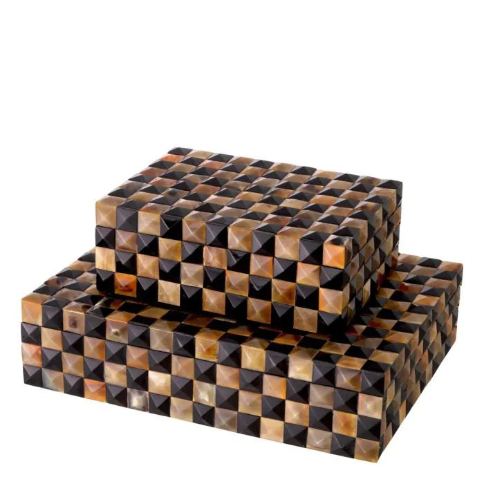 BOX MAGICIAN