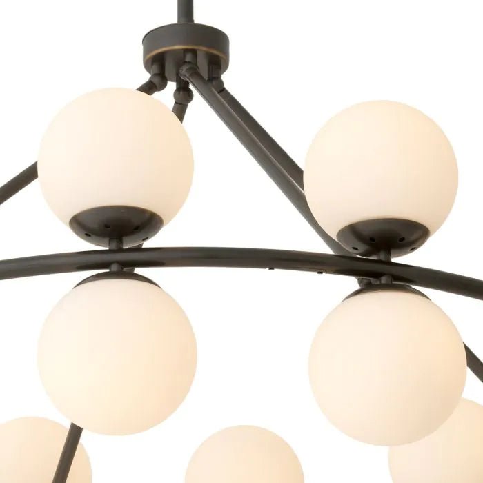 CHANDELIER HUTCHINSON