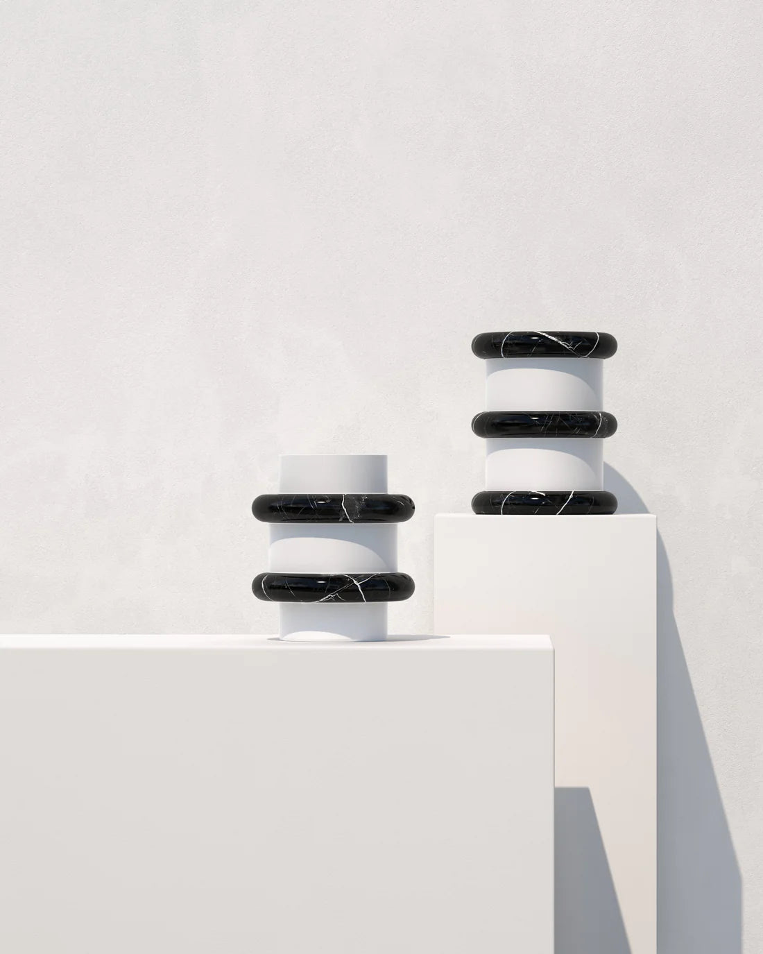 LUMIÈRE WHITE VASE