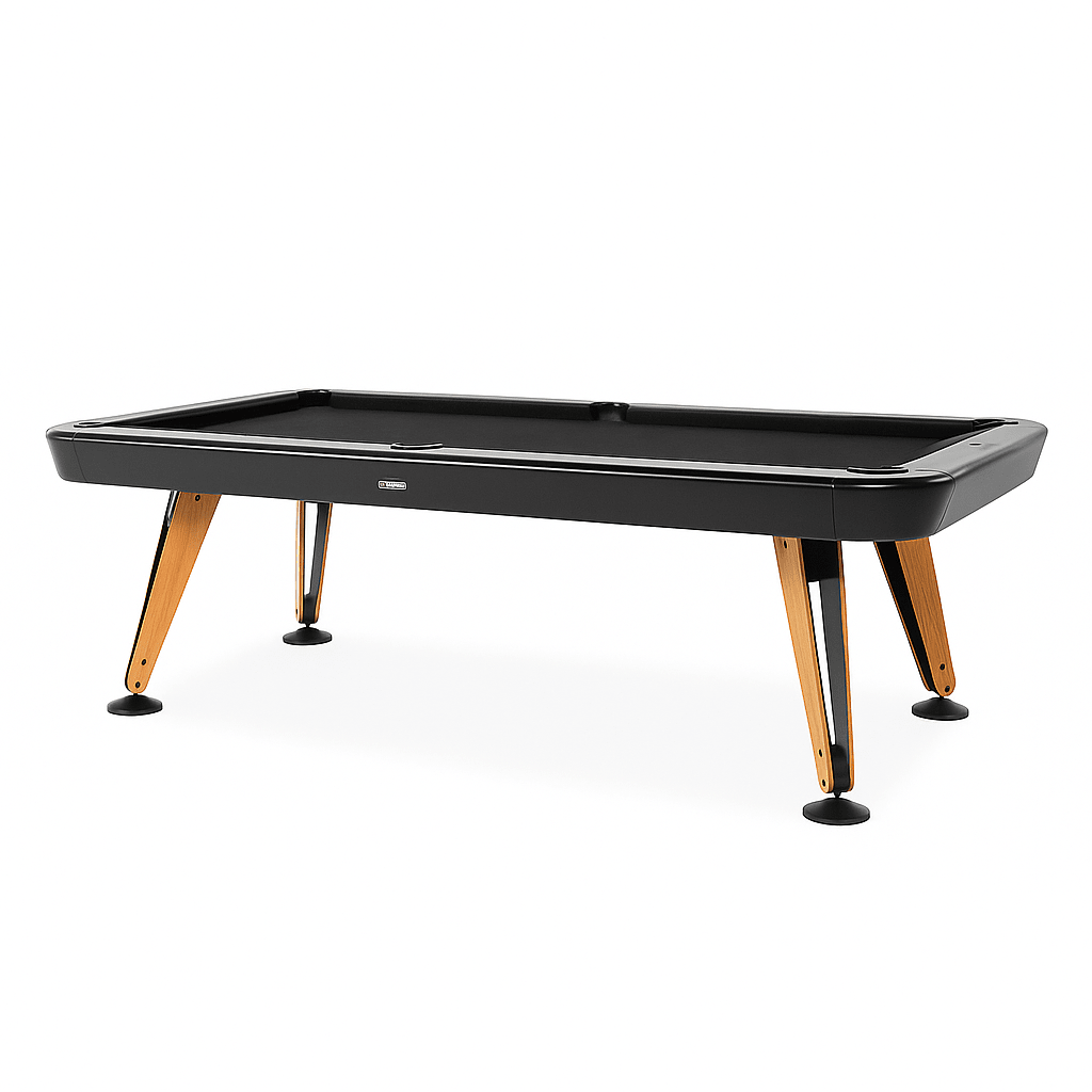 OUTDOOR POOL TABLE DIAGONAL