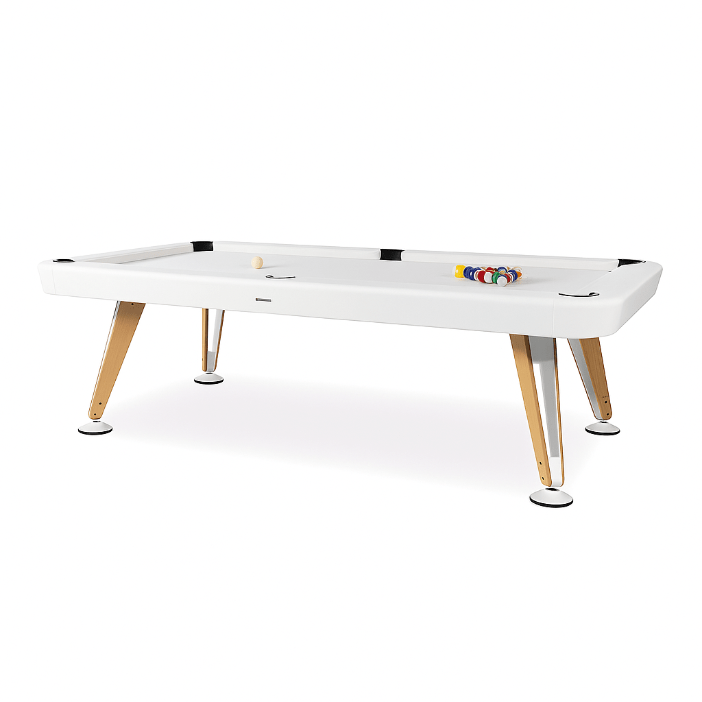 OUTDOOR POOL TABLE DIAGONAL