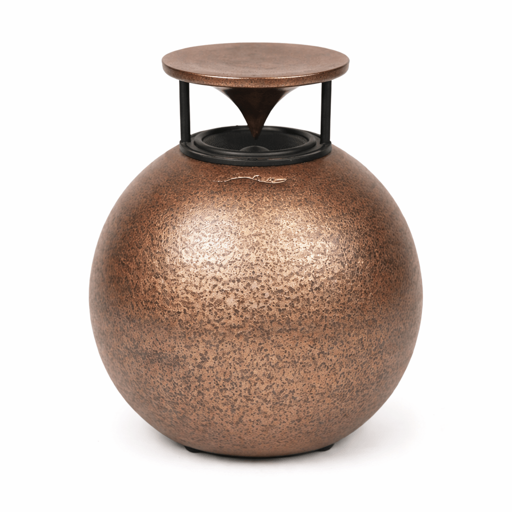 Luxury portable speaker in ceramic by Dedalica 