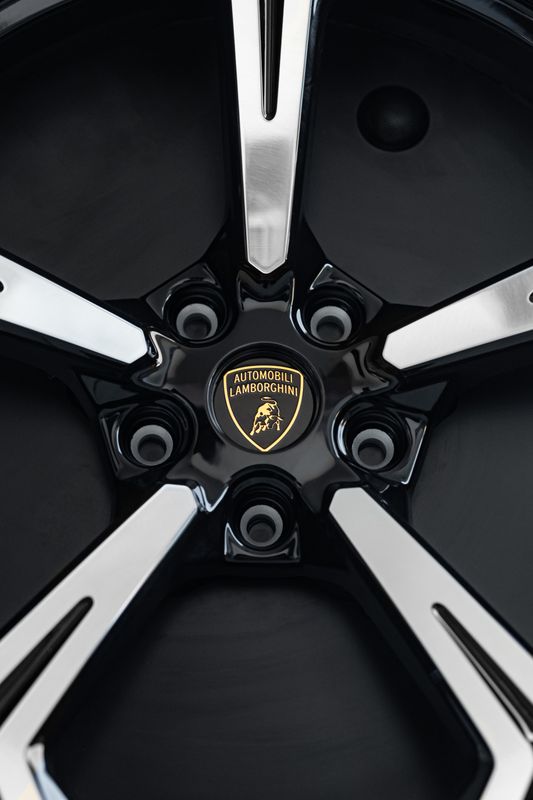 SPEAKER ARORA AUTOMOBILI LAMBORGHINI