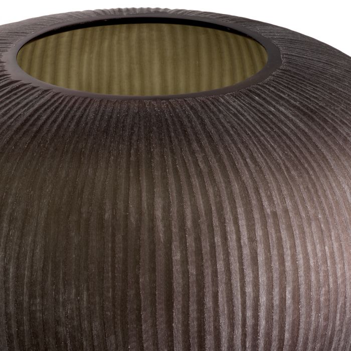 VASE BAYLY