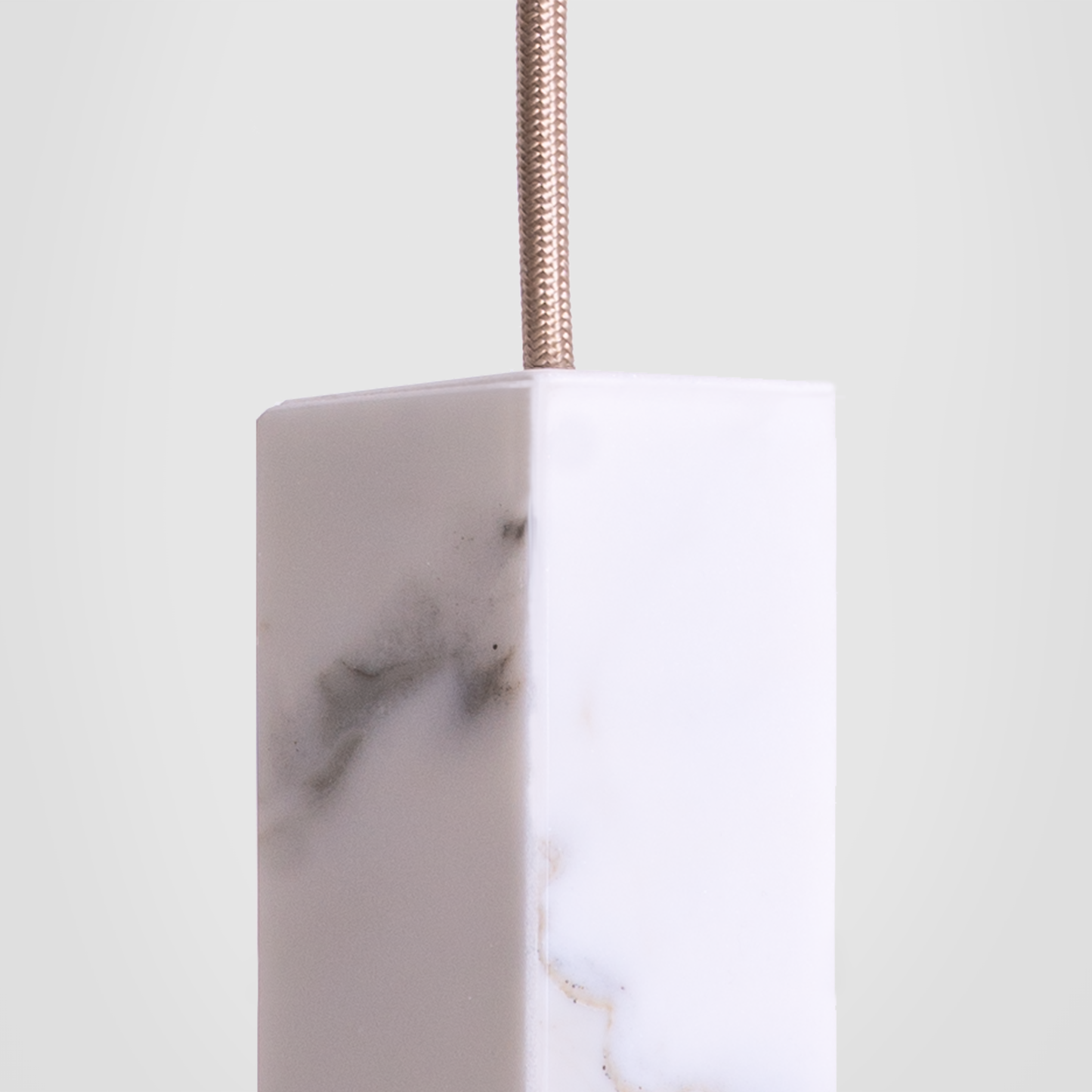 LAMP/ONE MARBLE