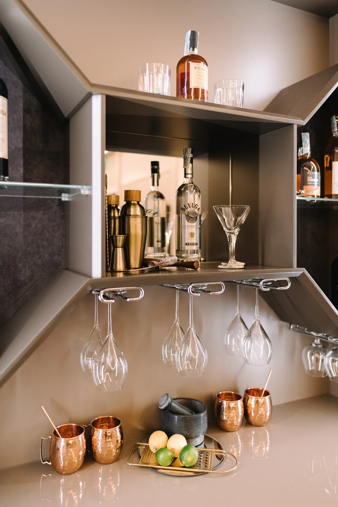 FELLINI HOME BAR