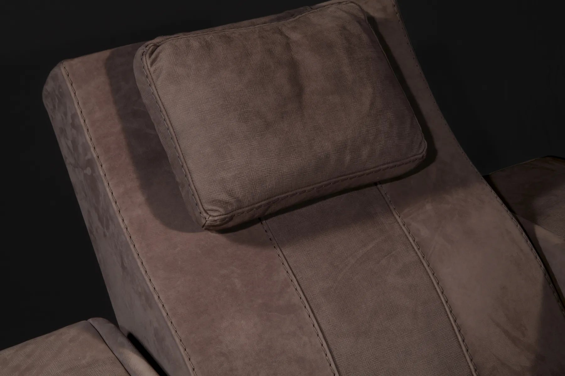 HOME CINEMA ARMCHAIR COMFORT