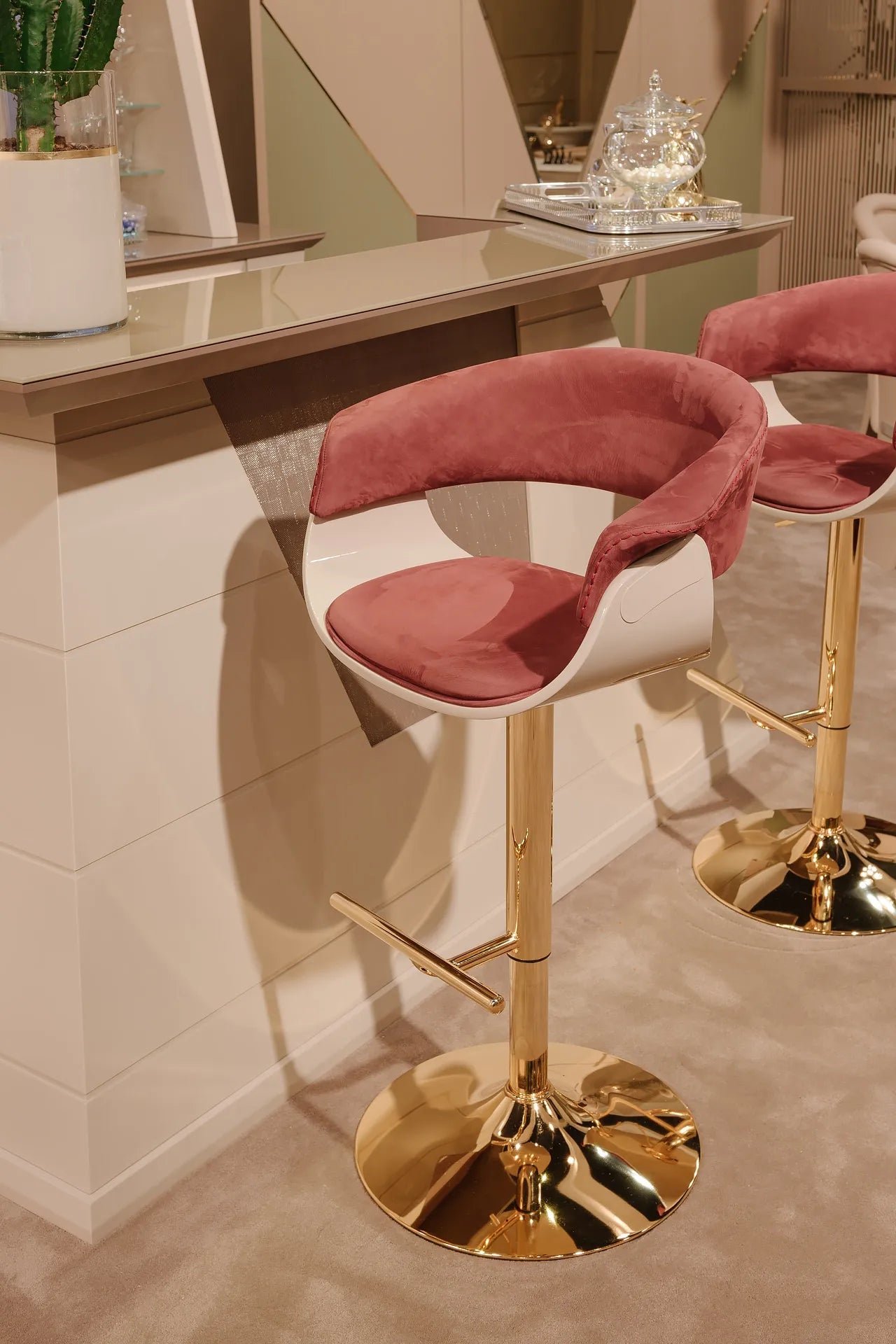 JOYCE SWIVEL STOOL