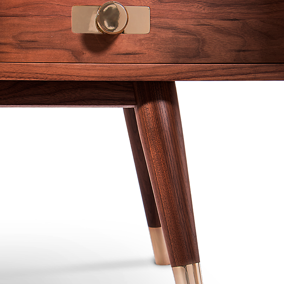 MONOCLES SIDEBOARD
